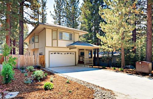 Montgomery Estates House | Lone Indian Charms