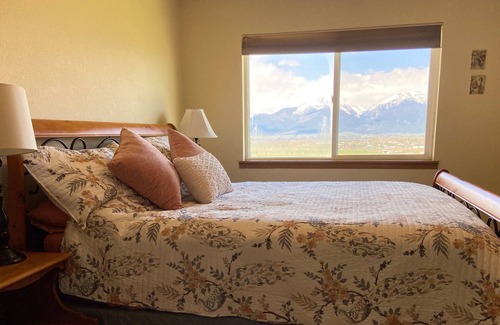 Stevensville House | ⭐Lone Rock House Majestic 360° Mountain Views 3BR -Special Winter Rates