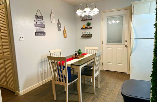 McAllen Apartment | Lone Star Lodge