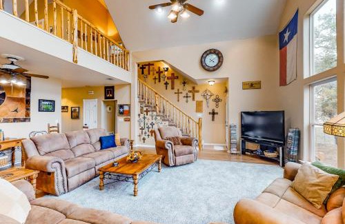 Buchanan Dam House | Lone Star Oasis