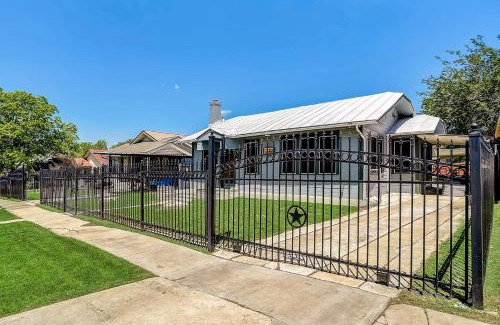 Highland Park House | Lone Star Retreat