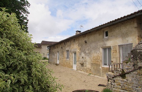 Alloinay House | Longère (traditional long house) in southern Deux Sèvres
