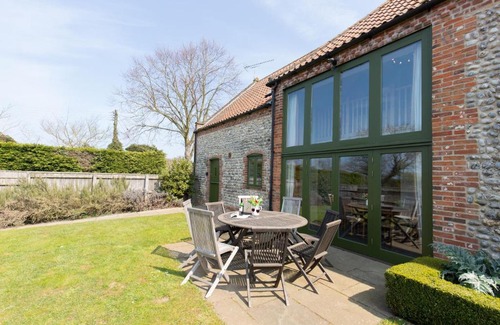 West Beckham House | Long Barn, Rookery Farm