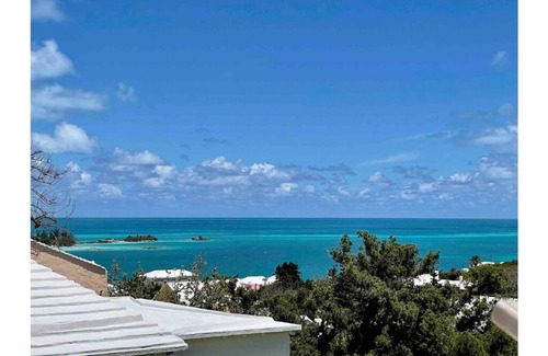 Somerset Village Apartment | “Long Bay” Studio Overlooking Bermuda