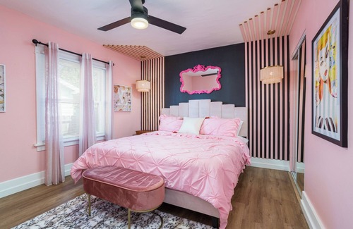 Belmont Heights House | Long Beach Barbie House