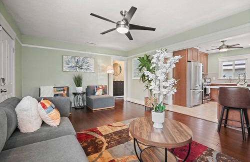 Belmont Heights House | Long Beach Spot Near Disneyland - BBQ, Game Room & Firepit