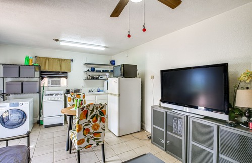Circle Area Apartment | Long Beach Vacation Rental w/Patio, 2 Mi to Ocean