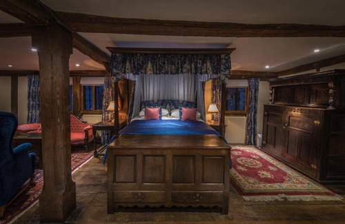 Long Crendon Bed & Breakfast | Long Crendon Manor B&B
