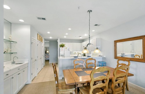 St. Simons Island Condo | Long distance marsh views anda community pool