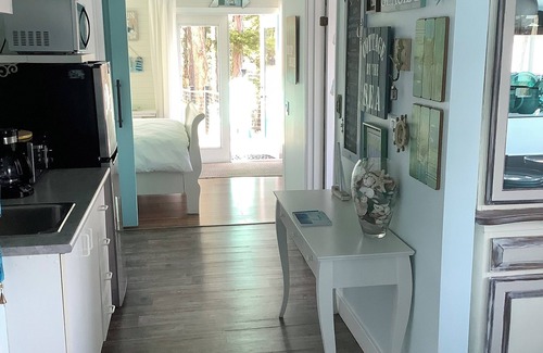 Long Harbour Bed & Breakfast | Long Harbour Water Front!!!