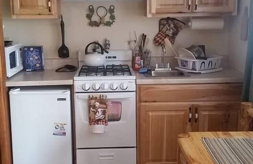 Gunnison Hotel | Long Holiday Motel
