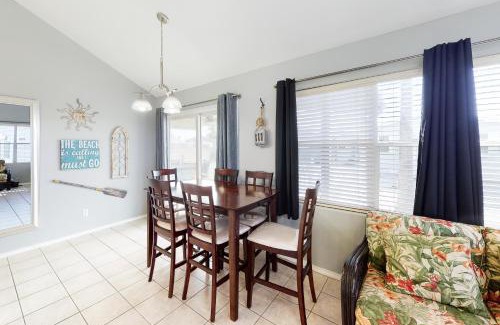 Port Isabel House | Long Island Village Conch Unit 1