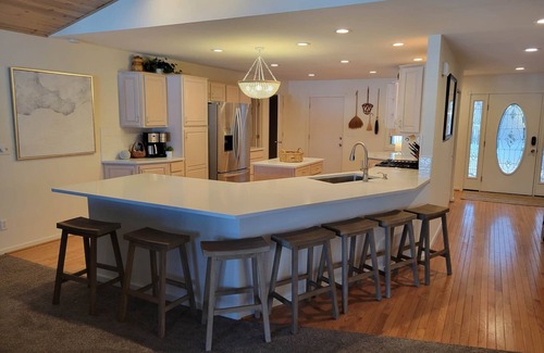 Pine River House | Long Lake Escape with Hot Tub & Pontoon Rental