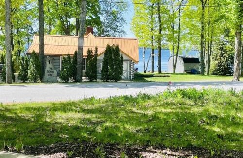 Alpena House | Long Lake Getaway-Hot Tub-Pet Friendly-Near Alpena