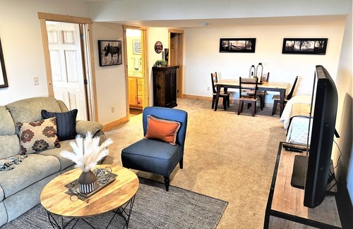 Phillips House | Long Lake Retreat | 4 Beds, 2 Bath Lakeside Luxury