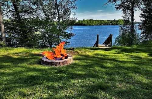 Phillips House | Long Lake Retreat | 4 Beds, 2 Bath Lakeside Luxury