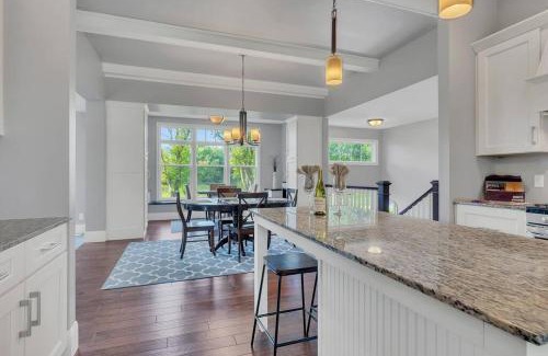 Willmar House | Long Lake Vacay