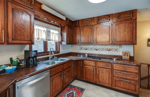 Long Pine House | Long Pine Home: 2 Mi to State Recreation Area