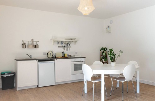 Beccles House | Long Range 2, Henham Park Nr Southwold, Unique Suffolk country getaway with Lake Views