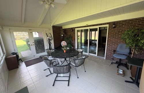 Homer Glen House | Long Run Acres Oasis where nature abounds