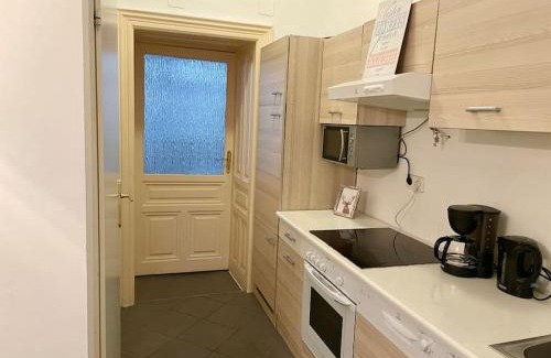 Dobling Apartment | Long Stays - Cozy - Studio
