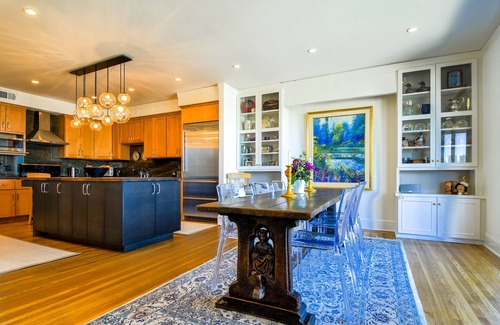 Pacific Heights Condo | LONG TERM 2 BR/2 BA EXECUTIVE VIEW FURNISHED RENTAL