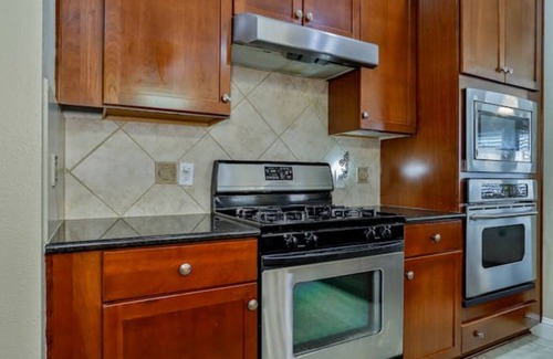 Keller House | Long term Comfort & Convenience!
