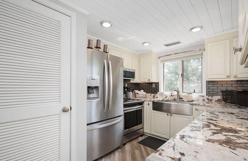 St. Augustine Condo | Long term lease available 6 months-1 year 3500/month. Waterfront, pool. 2 BR/2BA