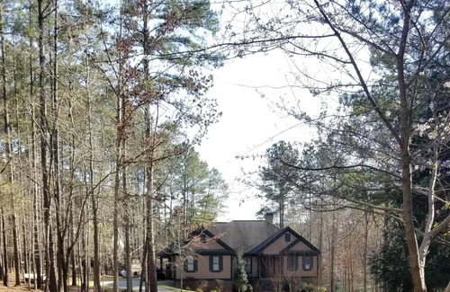 Lake Oconee House | Long-term rental only min stay of 30 days or short-term from April 1-15 Masters