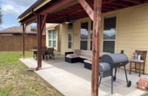 Spring House | Long Term Welcome! Beautiful and Quiet 1-bedroom Private Bath