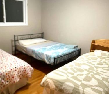 Rosemount House | LONG WEEKEND BUMPER OFFER- Transit,Airport,Downtown Minutes Drive