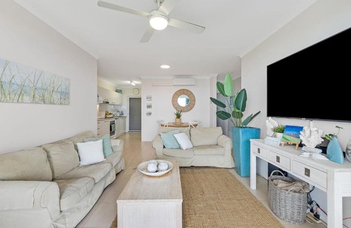 Bilinga Apartment | Longbeach Unit 12