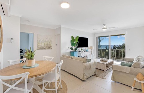 Bilinga Apartment | Longbeach Unit 12