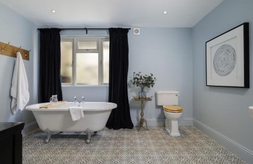 Longborough House | Longborough House