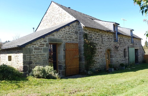 Le Croisty House | Longere Bretonne Dans UN Havre DE Verdure