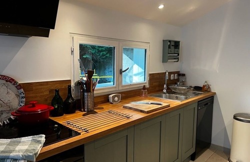 Gy-en-Sologne Cottage | LONGERE EN SOLOGNE - 30 MINUTES FROM THE CHATEAUX DE LA LOIRE AND BEAUVAL ZOO