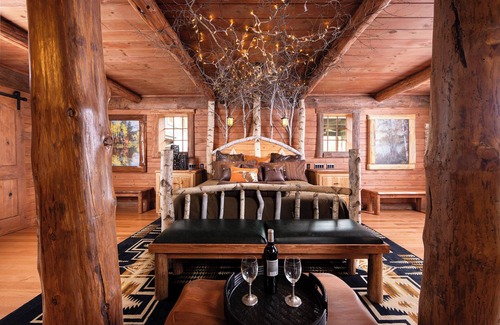 White Lake Resort | Longhorn Suite at Driftwood Ranch - a Horse and Cattle Ranch - White Lake, NY
