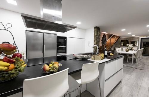 Mirandela House | Longra Family Villa & SPA