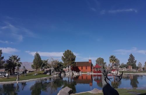 Amargosa Valley Hotel | Longstreet Inn & Casino