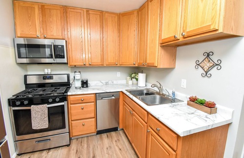 Peoria Apartment | Longterm Haven in the Heights-Steps to Everything