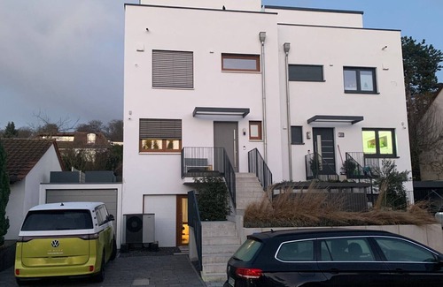 Hofheim am Taunus House | Longterm Stay - Enjoy a Stylish Family Getaway in Our Spacious Home
