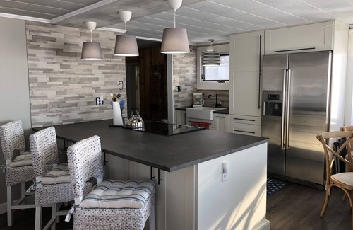 Rapid River Cottage | Longview cottage nestled on Big Bay DeNoc Sleeps 9 comfortably