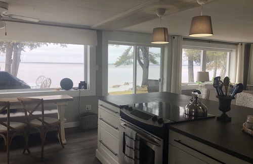 Rapid River Cottage | Longview cottage nestled on Big Bay DeNoc Sleeps 9 comfortably