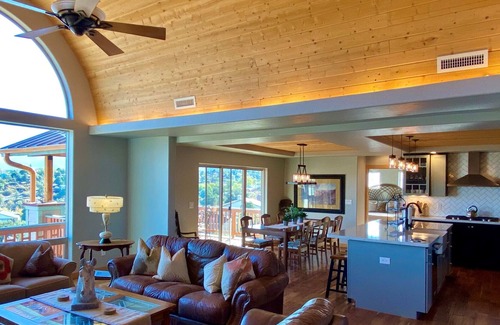Diamond Valley House | Longview Lodge - Prescott Cabin Rentals
