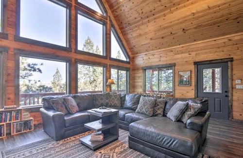 Mammoth Creek House | Longview Lodge with Furnished Deck and Fire Pit!