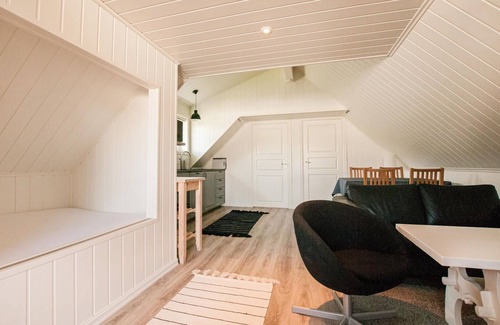 Oksvoll Apartment | Look forward to a beautiful vacation in scenic surroundings on the Fosen Peninsula.