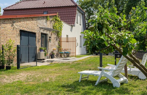 Nowe Warpno Apartment | Look forward to a holiday in the inviting holiday apartment near the beach.