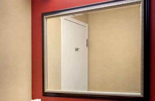 Woburn House | Look No More! FREE Parking, Pets Allowed, Close to USS Constitution Museum!