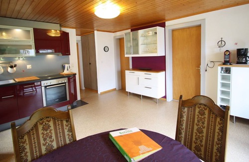Naters Apartment | Looked after holiday house with a superb view concerning the Rhônedal.