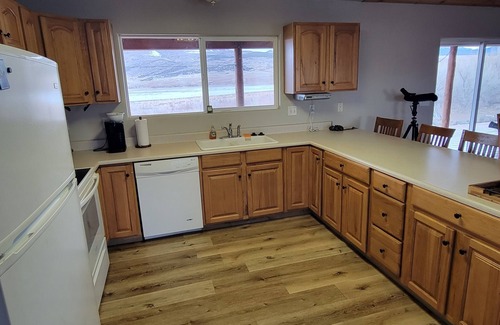 Minersville House | Looking for the perfect escape from the city? Come visit this Lakefront home.